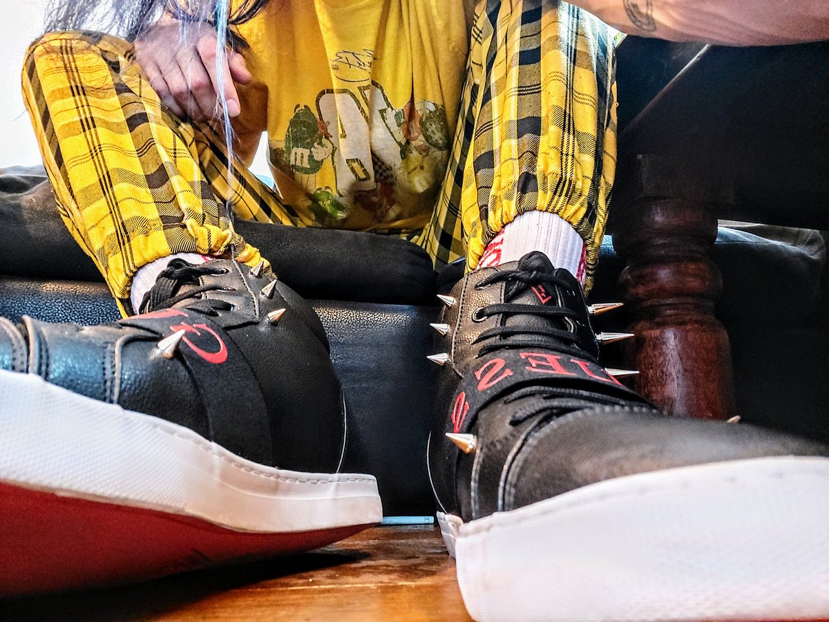 PunkBootMaster's tweet image. Who's getting stomped on today then?
Wallet out faggots, you know the drill 🤑
FinDom / CashMaster / cashfag / cashmeet / finsub / paypig