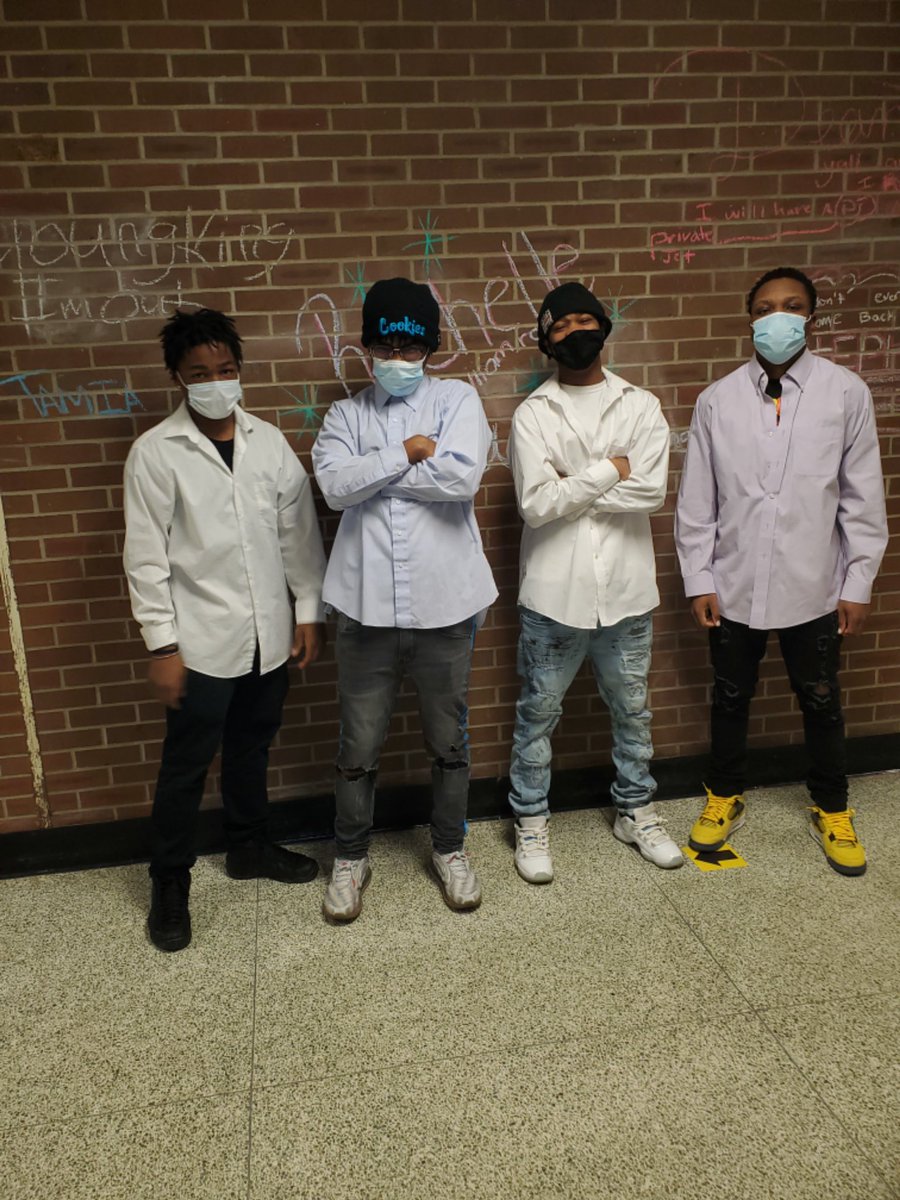 AcademySupports's tweet photo. It started off with one student who wanted to look fresh, now it has grown into a necessity for these young men to go about their day. @ShateenaLove @DrWarrenMorgan @DrNHenderson #IPSAltOptions https://t.co/AVksdjVCyv