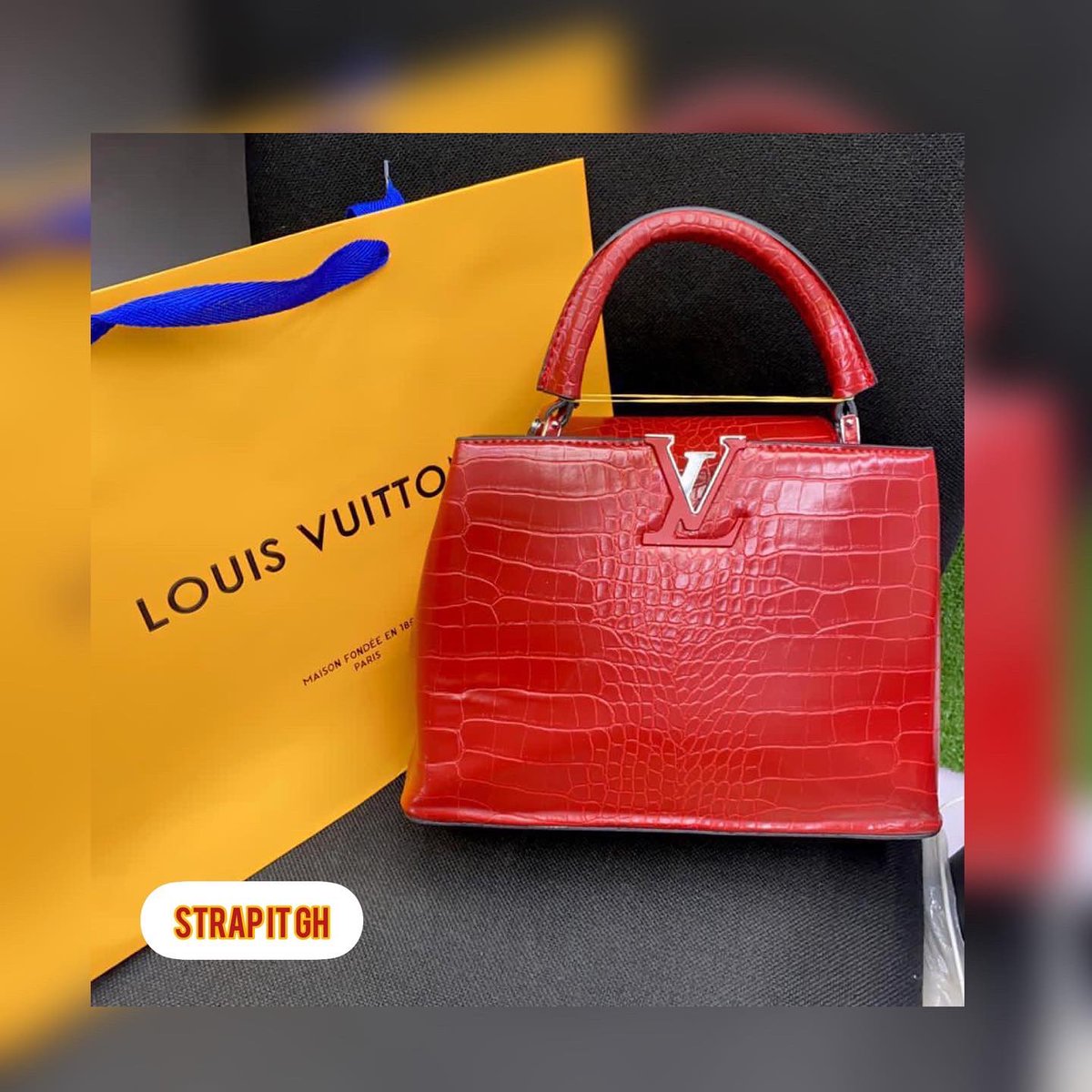 strapitgh's tweet photo. Bags available as seen. 

Available in Ghana And Nigeria 

Dm If interested https://t.co/Tw4RKLFGXm