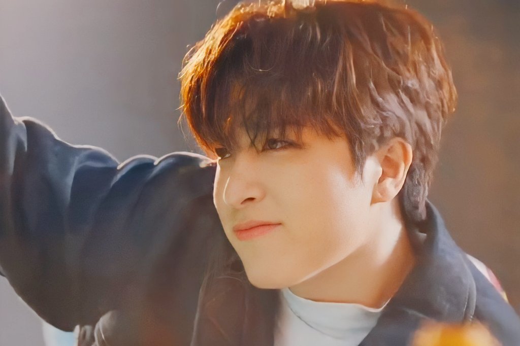 TEUMESDAD's tweet photo. @CancallmePasta @treasuremembers بیا اینم هوان تو ♡

#Shining18_JunghwanDay
#소중한_정환이의_빛나는_열여덟
#소정환 #SOJUNGHWAN
@treasuremembers https://t.co/3dm5R7XORb