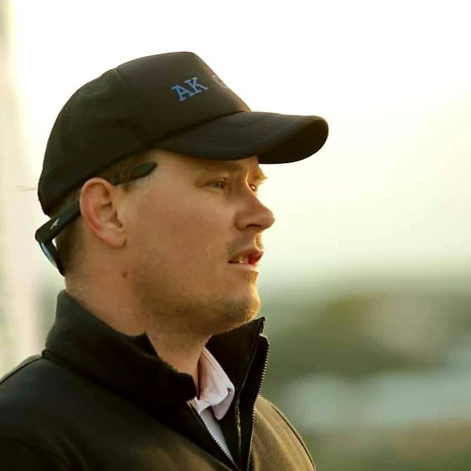 Adam Kasa tweet media