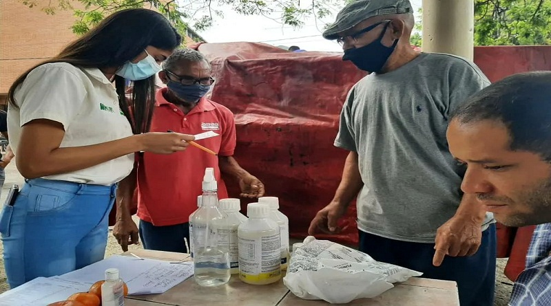 RABSA_OFICIAL's tweet photo. #DeIntéres | Atienden más de 300 productores con venta de insumos en Miranda

Leer más ⏩ https://t.co/d8kLCxmdxc

#ResistirEsProducir

@NicolasMaduro @dcabellor @delcyrodriguezv @LealTelleria @rcamposc70 https://t.co/A6XgaUYw5n