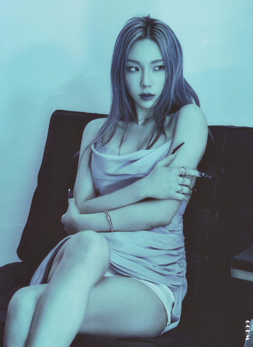 ʜᴏᴛ ᴛᴀᴇʏᴇᴏɴ (@hottaeyeon) on Twitter photo 