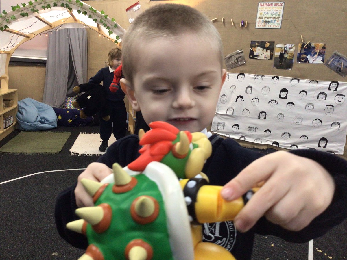 NurseryMonksdo1's tweet image. We loved bringing our soft teddies (and spiky friends) into Nursery! We took good care of them all day #TransitionalObjects #OurNurseryIsHomeFromHome ❤️ @MonksdownSchool @NurseryMonksdo1