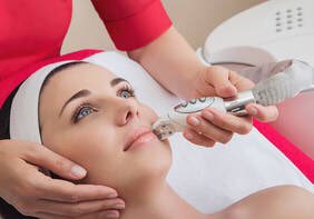 Was tut sich in der Beauty-Branche? Neue Technologien die Verwendung finden!   wellnessworldbusiness.com/newsdetails/ne…