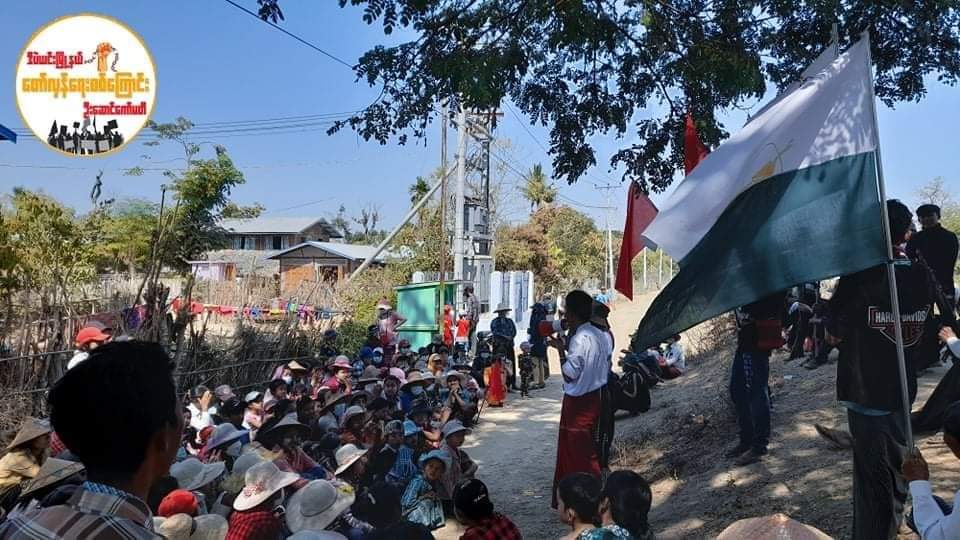 Stephen47451387's tweet photo. Anti-coup revolutionary strike in Sagaing's Tabayin Twp as usual. 🪧  #2022Feb17Coup #HelpMyanmarIDPs #WhatsHappeningInMyanmar https://t.co/Q9gS4Nt7bh