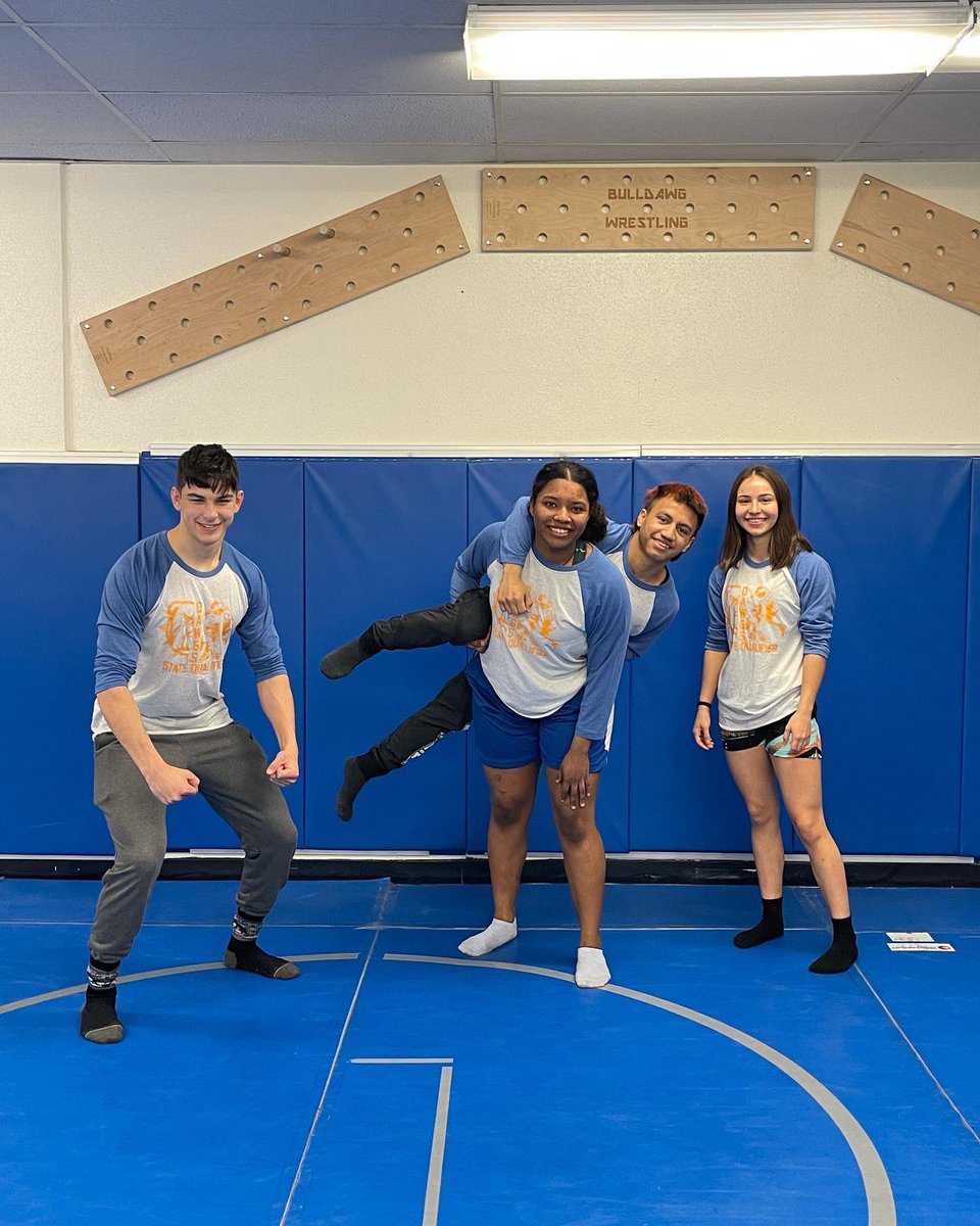 CCHSWRESTLING21's tweet photo. Good luck at STATE! 💙💪🏾 @GodawgnationC @copperascoveisd https://t.co/GmMdgXKStK