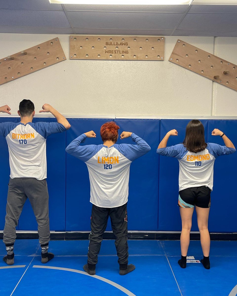 CCHSWRESTLING21's tweet photo. Good luck at STATE! 💙💪🏾 @GodawgnationC @copperascoveisd https://t.co/GmMdgXKStK