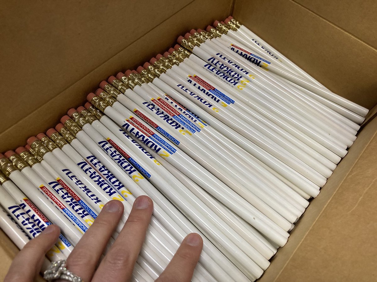 LindsayWardTV's tweet photo. What’s this box under my desk wedged in the corner? It was HEAVY. I opened it to find thousands of @KDKA Hometown Advantage pencils! #InterestingFind #News #Pencils #WhatDoIDoWithThem ✏️ https://t.co/LlXVreFVtl
