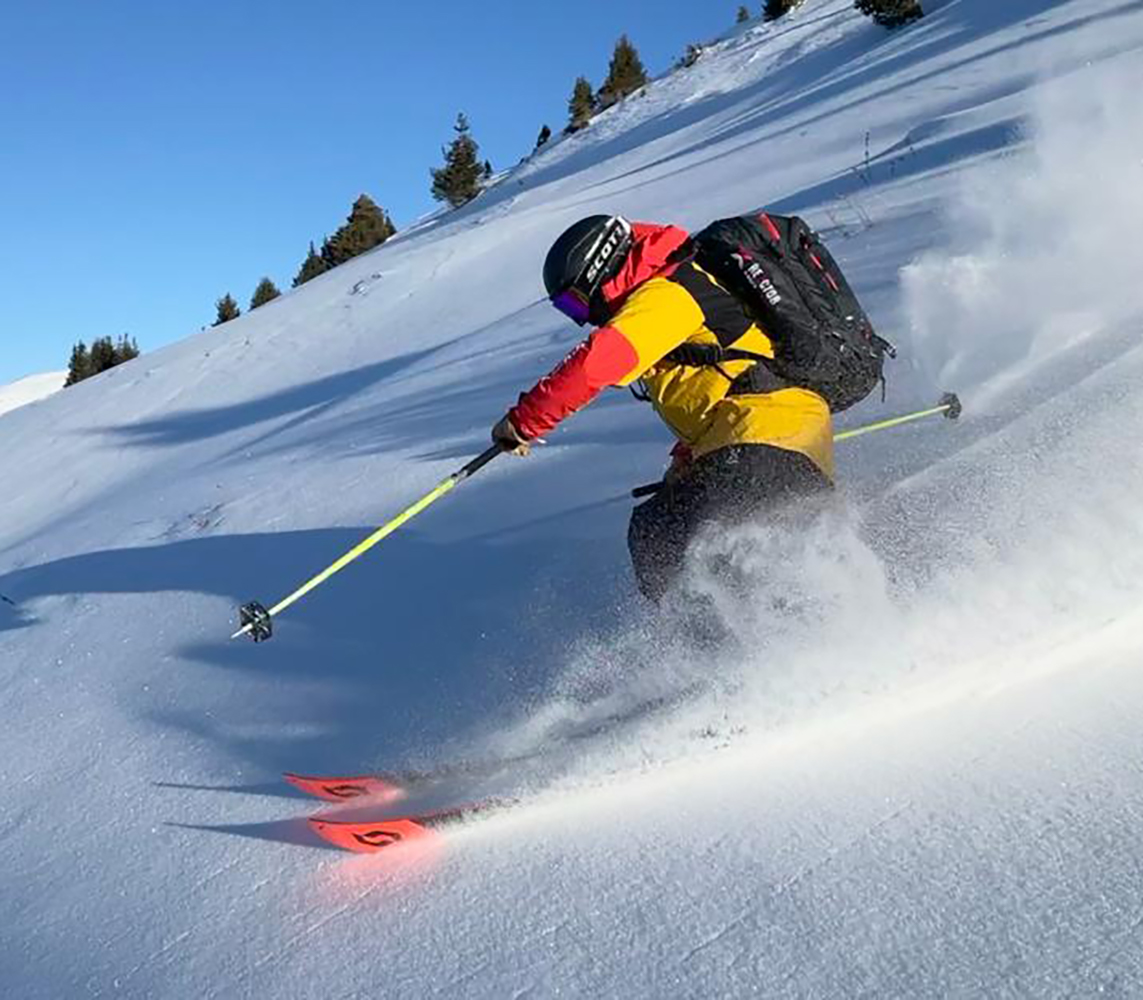 ScottSportsFR's tweet photo. Le Kirghizistan, ce ne sont pas que de belles étendues steppiques à traverser en gravel … ce sont aussi des massifs montagneux d’exception à rayer en ski de rando !
Un voyage inoubliable, hors des sentiers battus organisé par Azimut 😉
___
#NOSHORTCUTS #SCOTTwinter https://t.co/1UIQcyZXIT