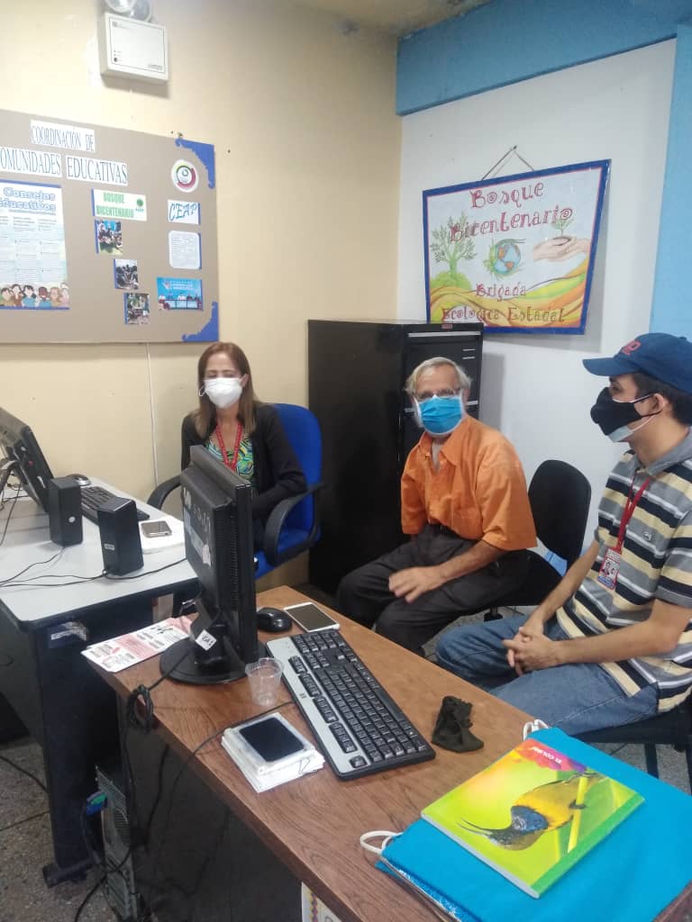 17 Febrero Activos en Video Conferencia desde la oficina de Coordinación de Comunidades Educativas y Unión con el Pueblo En El Congreso Bicentenario de los Pueblos Precio a la Plenaria Nacional junto al MBF Estadal.