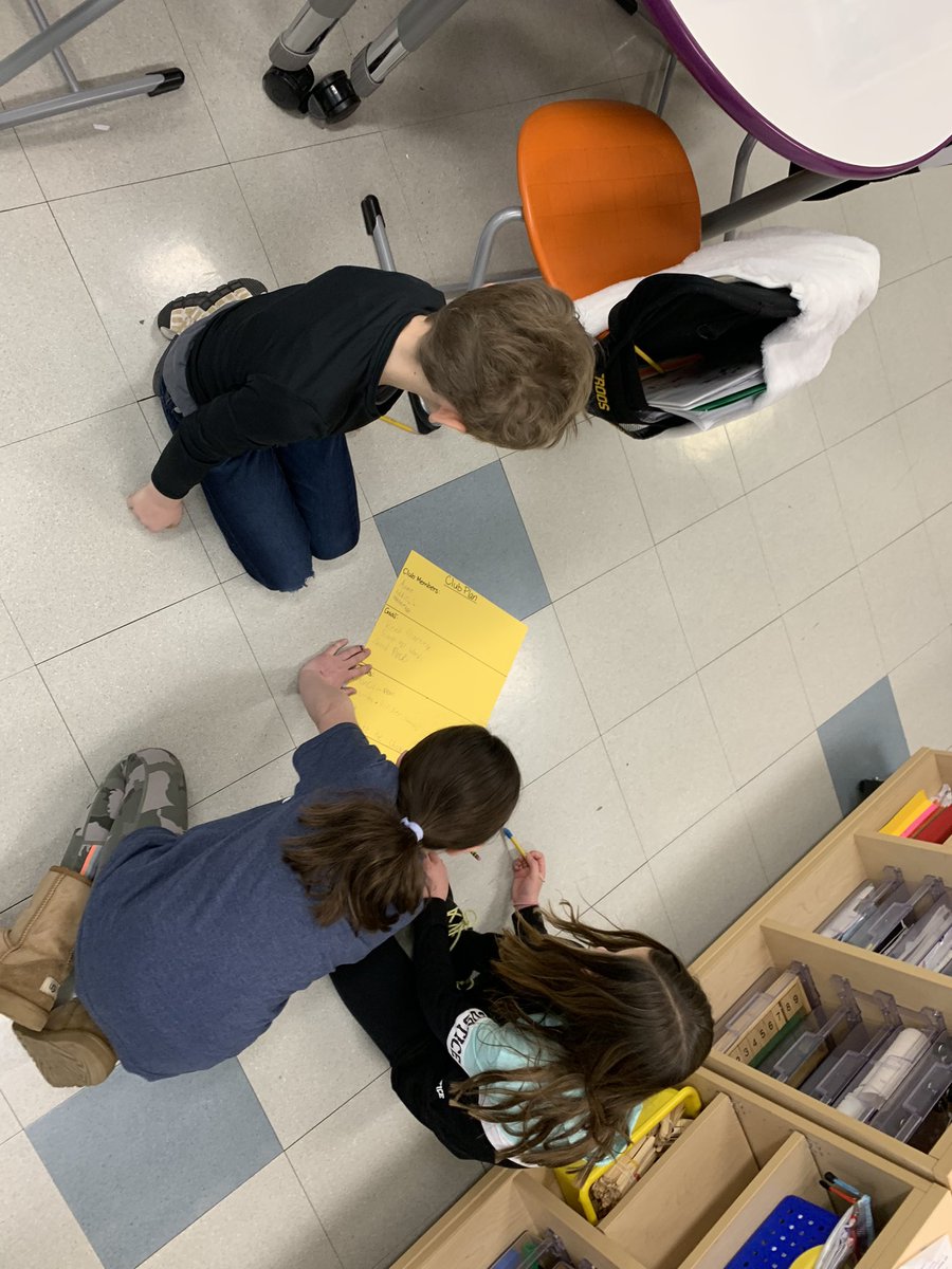 Working in our reading goal clubs! <a href="/christianson_ms/">Sue Christianson</a>