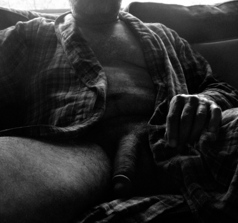 graybeardwrites's tweet photo. I'd left my husband still snoring in bed, but his dad was an early riser. Robe open, cock laid bare, he didn't even flinch at my arrival.

"Look familiar?" He chuckled, following my gaze. I nodded. He said, "Like father, like son. I s'pose you'd know just how to suck it then…" https://t.co/Hw4677fNqY