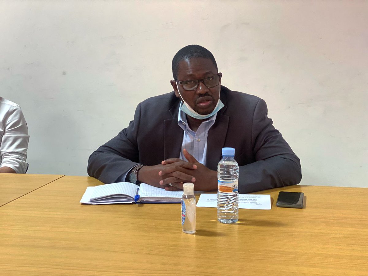 ciwaprogram's tweet photo. Clôture de #NKTTtableronde par M. Mohamed Said SIDYA, Doyen de la Faculté des Sciences et Techniques de l'Université Nouakchott Al Aasriya. Il dit « Merci aux participants qui ont travaillé à une offre de Master commun ressources en #EauSouterraine au #Sahel. » #programmeCIWA https://t.co/ir6wRiyqW3