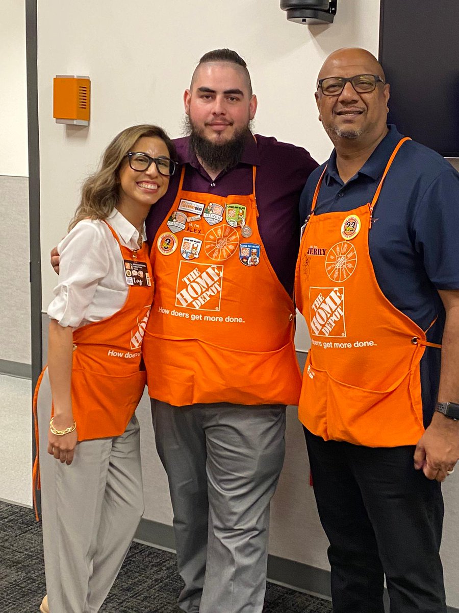 It was great seeing my MET family @JerryRamasami and Ivy during the Miami store visits, I miss you both!
