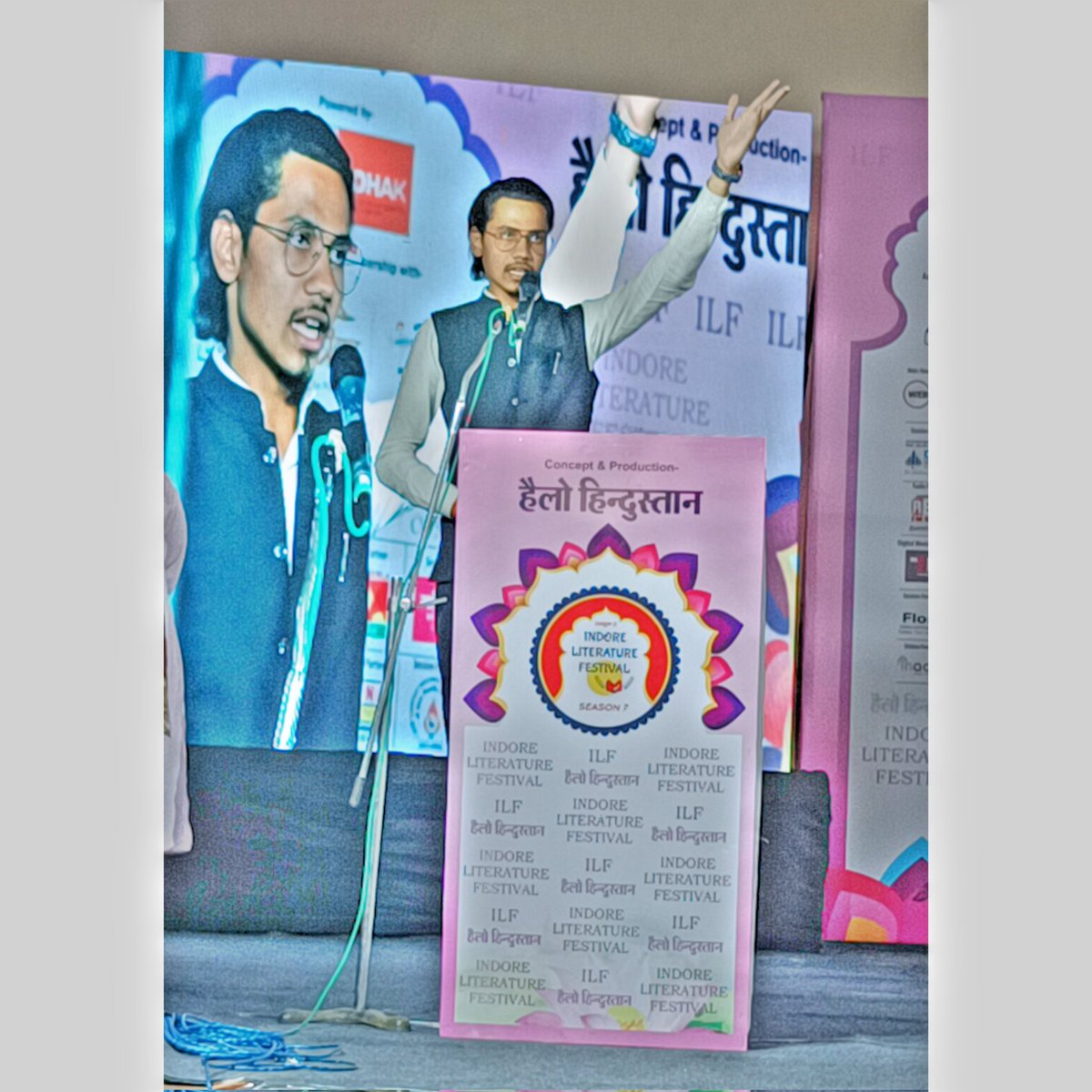 TezChoubey's tweet photo. #NewProfilePic https://t.co/gF3crxKiwr