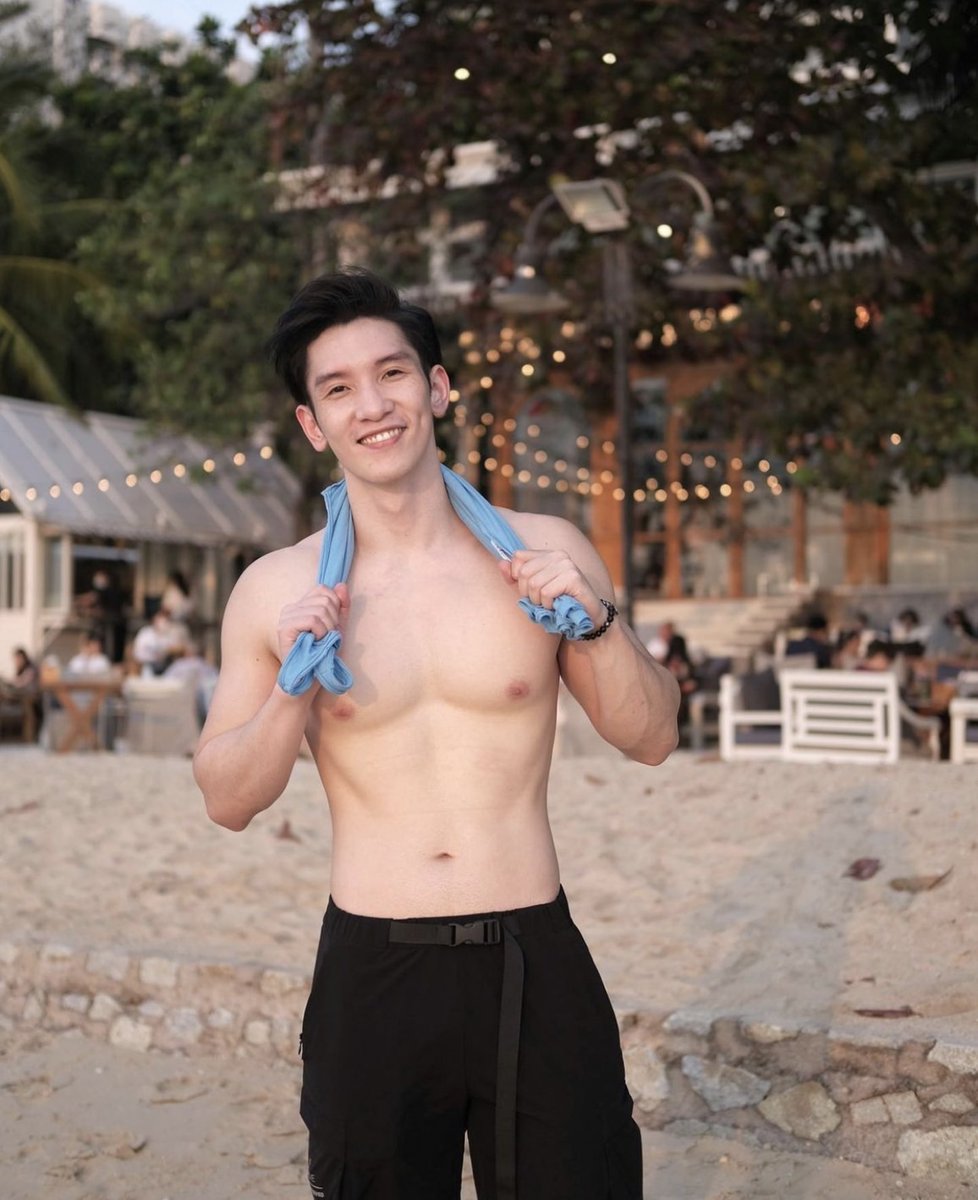 FitnessIdols2's tweet photo. ไม่มีอะไรให้นอกจากความสดใส😁

IG : kiengbdn

รวมหนุ่มหล่อหุ่นดีที่นี่
https://t.co/CMCbUxGuok

#MrFOX #FitnessIdols #หนุ่มหล่อ #ซิกแพค #ดีบอกต่อ https://t.co/5T1LSWarI2