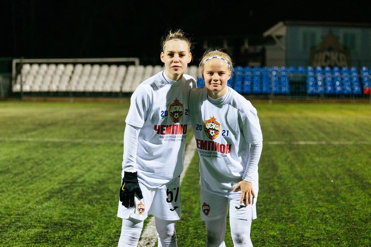 Сегодня свой день рождения отмечает полузащитник молодежной команды ЖФК ЦСКА Николь Греули!

От всей души поздравляем Николь! Здоровья, счастья, покорения новых высот с красно-синими!

С днем рождения!