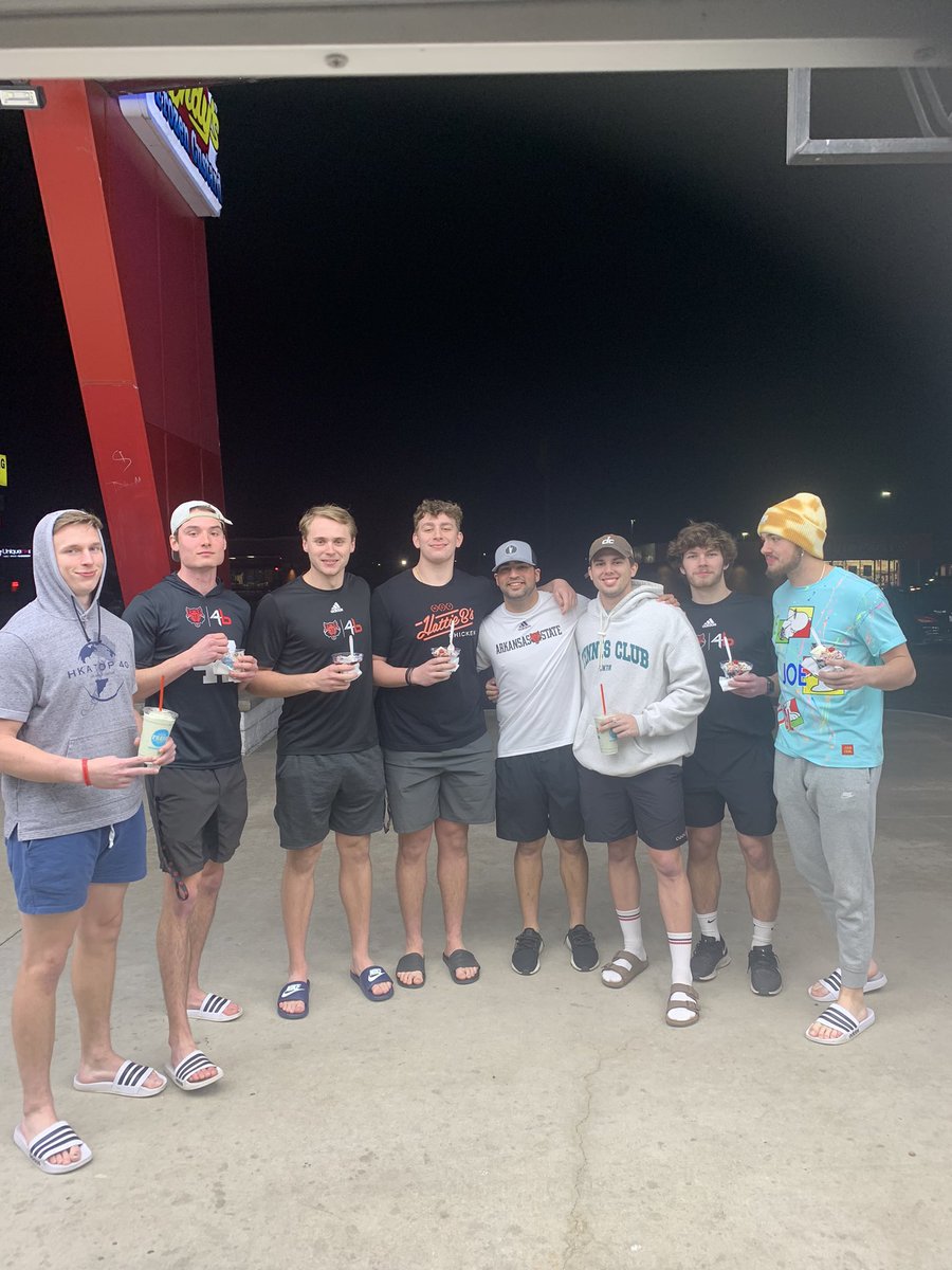 Truly blessed to be able to coach these great men! Proud to see how hard they worked this off-season! Wouldn’t want to go to battle with anyone else! 

7 STRONG! Spring Ball up next! 

#ADifferentBreed x #WolvesUp