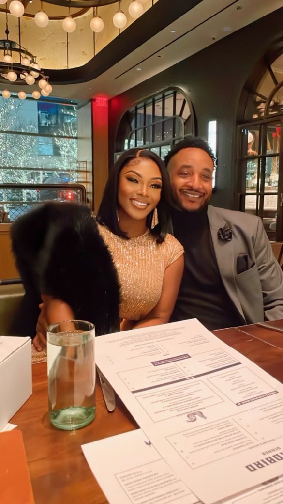 AngieThomasREG's tweet photo. Happy 38th birthday 🥳 ANGIE Thomas !!! @ybrestaurants #DallasTX #angiethomasrealestategroup https://t.co/q71qpUzZfd