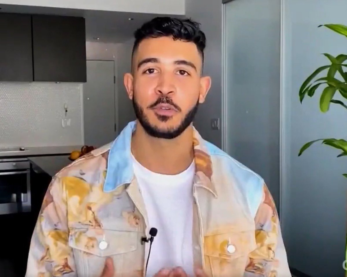 am i tripping or is he wearing an ATLA jacket with flying bisons and aang on the pocket #BBCAN10