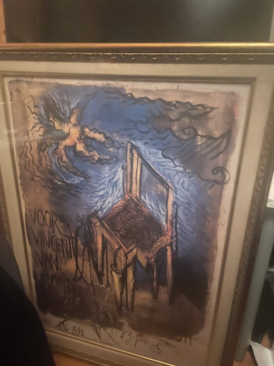 巨大なゴッホの絵画が出てきた。肉親がアムステルダムで買ってきたらしいが、これは魂が揺さぶられる