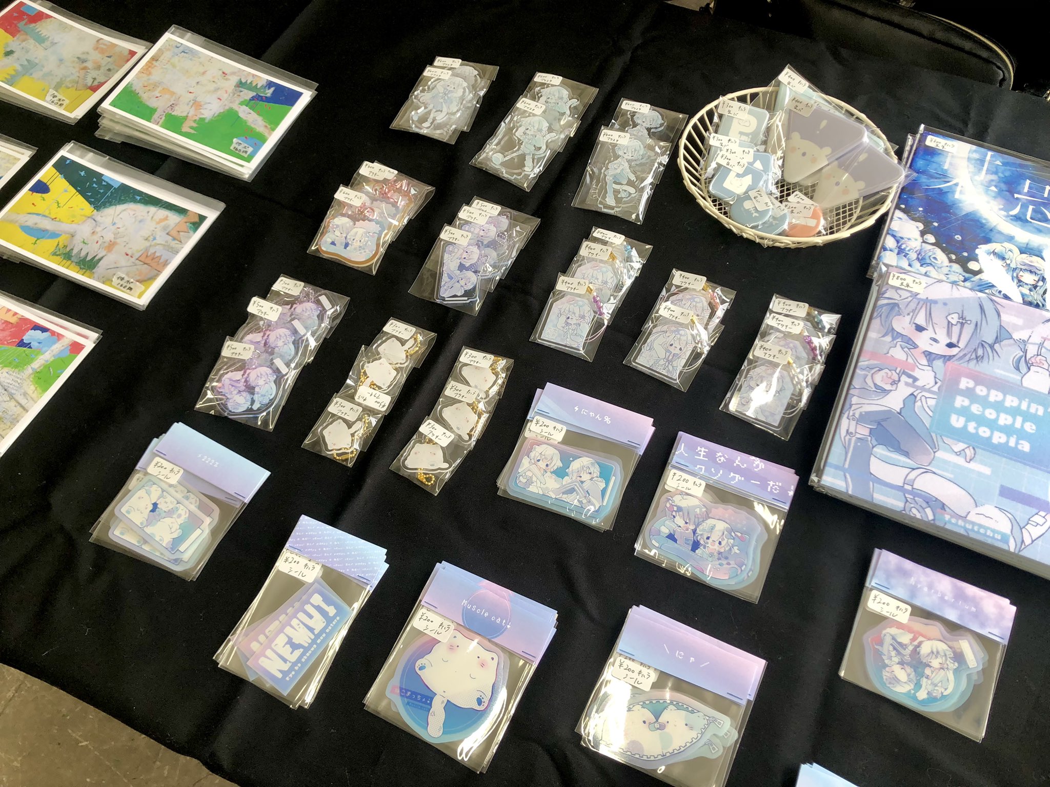 大阪デザイナー専門学校イラストレーション学科 7階イラスト学科展示会場では有志学生たちによるグッズ販売も行っています こちらもぜひお立ち寄りください Odc 大阪デザイナー専門学校 イラストレーション学科 T Co Cgna6c0xqd Twitter