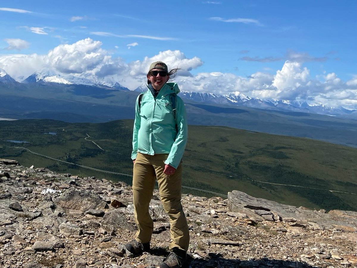 Julianne Davis tweet media