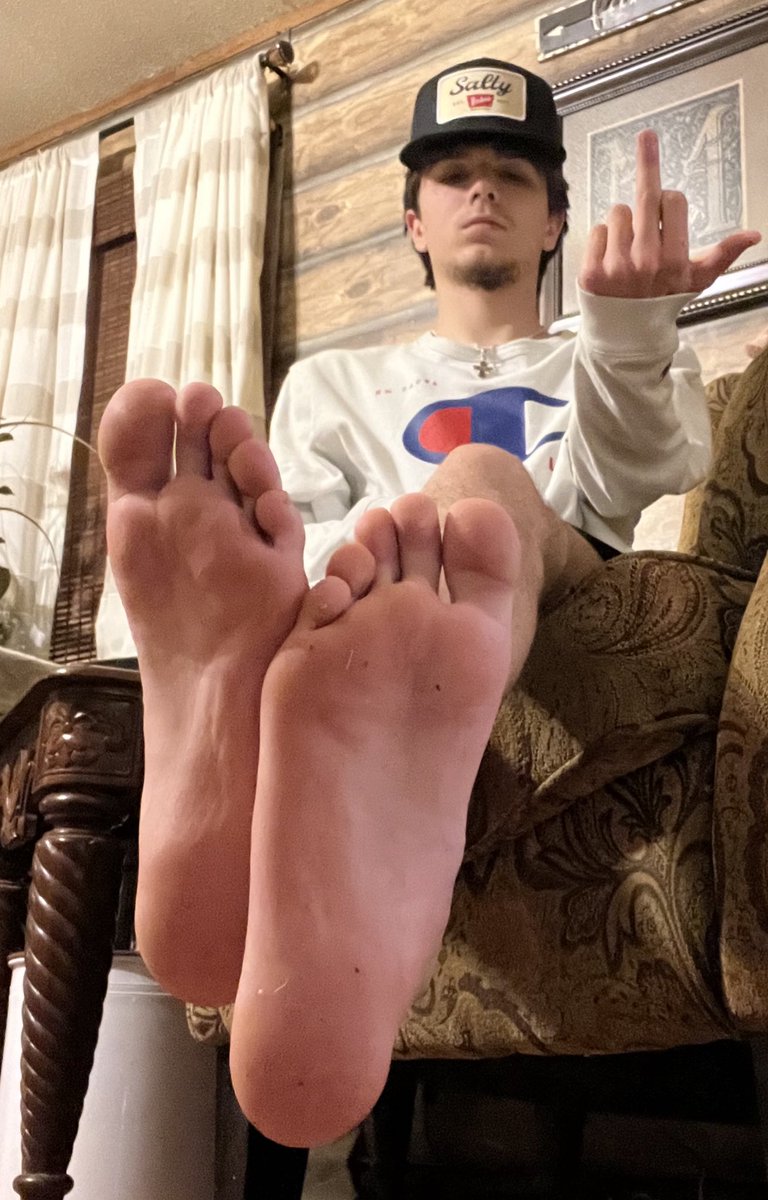MasterJizz1_0's tweet photo. Come Worship n serve these dirty - reeking godly soles! Dms are open for drains n customs 💰#findom #cashslave @CockyStr8boyz @RT4Masters @RTfootmaster @RT4Kings @rt_feet @rt_slave_ma  @varsityjox @alphaxfindomrt @myfootaddiction @AlphaMaleWorld1 @stupidloserfuck @academyoffags2 https://t.co/dHgO8JCnea