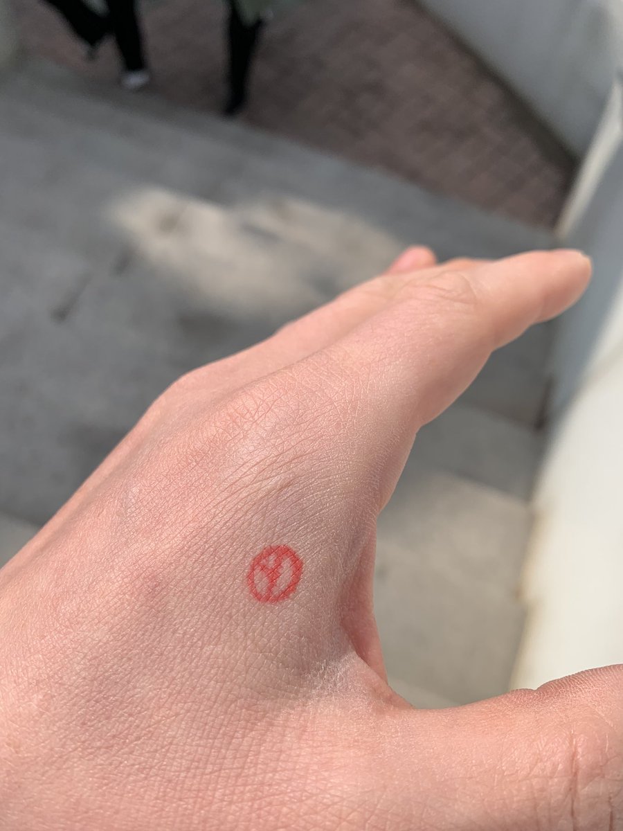 투표들 하시고 맛점 하시죠~🤪😝😛😜