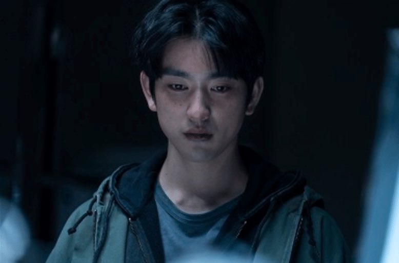 Peachedits922's tweet photo. 어ㅓㅓ? Christmas Carol still cut

#Jinyoung #GOT7 #진영 #갓세븐 https://t.co/hNz2mRhah2