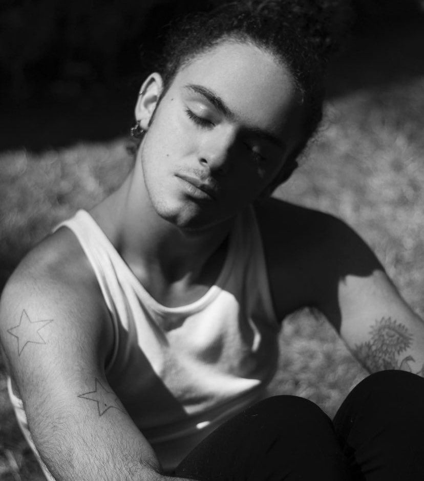 rivergress's tweet image. Hola  @SoloGenerosCol me gustaría escuchar en su programación #Pose de @JoaquinBondoni en #SoloGenerosColombia
#RankingTop25
#RankingSoloGeneros
Gracias. 🙌