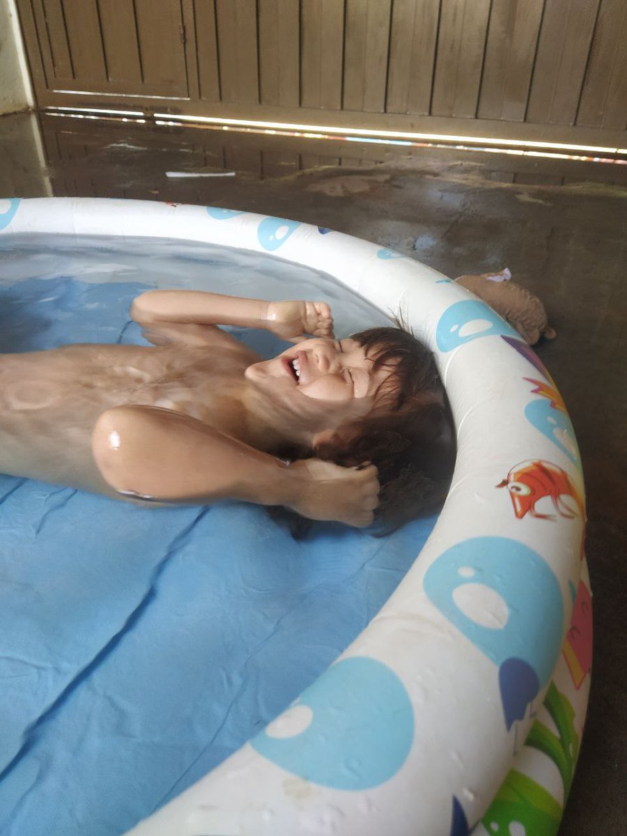 R0Greco's tweet photo. Nenão flutuante xD https://t.co/tE7xMS3VYf