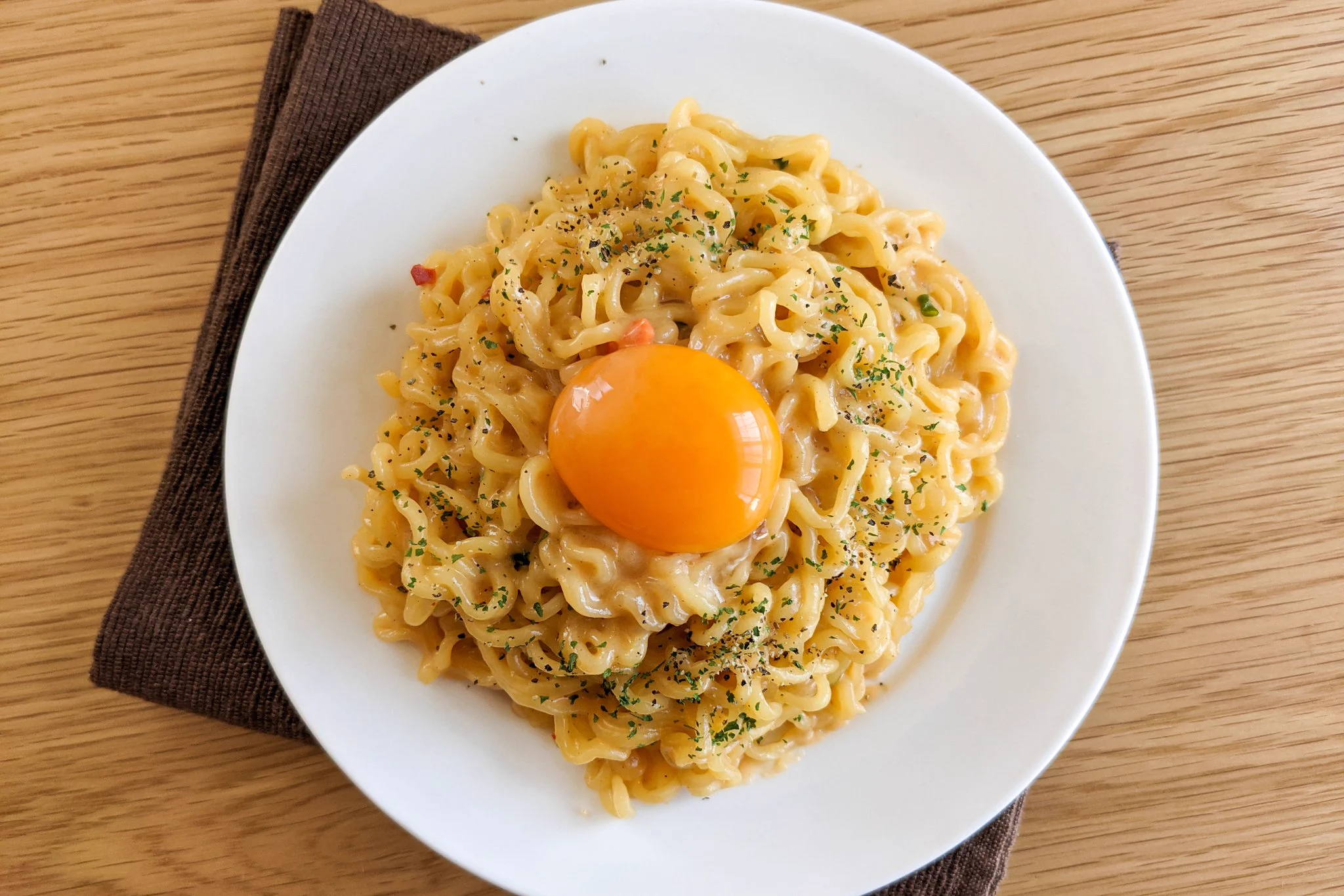 最高級においしい！いつもと一味違う、チーズソースの辛ラーメン。