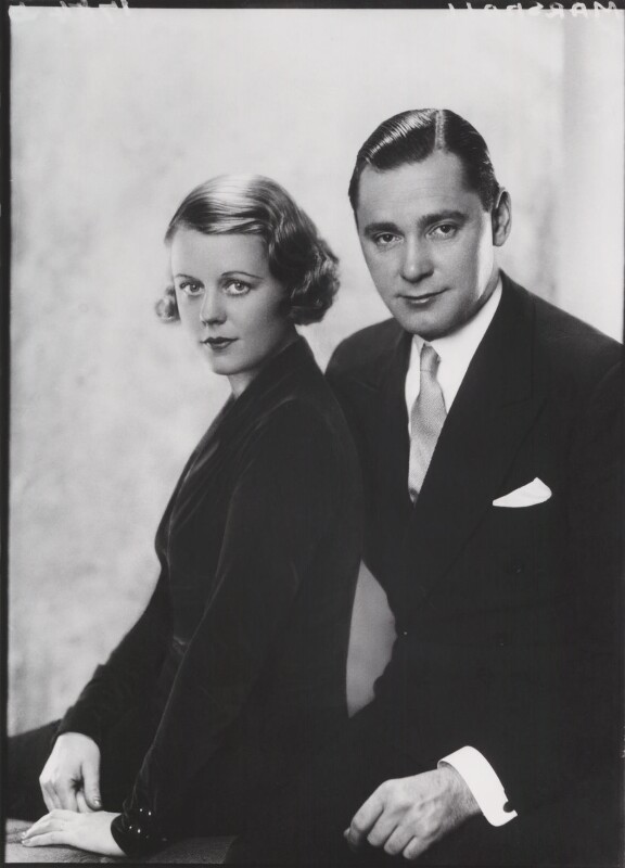 Ginnie_SP's tweet photo. British actors Edna Best (b. March 3, 1900 in Hove, England) and Herbert Marshall were married from 1928 to 1940.
#EdnaBest #actress #cinema #birthdaygirl https://t.co/UhtlUU9QJI