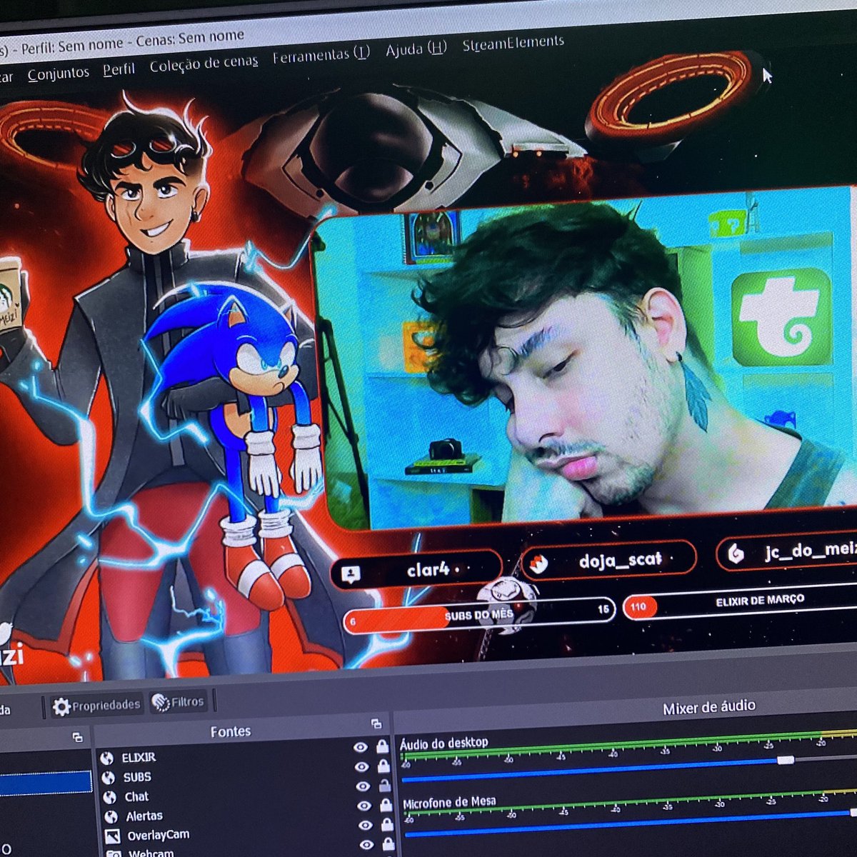 eutoad's tweet image. Sabe quando você se sente “leve”? É como eu me sinto quando eu abro as lives, me sinto acolhido, converso com todo mundo, dou risadas, me estresso com os games e a galera junto, tipo, é uma delícia, mt obrigado por estarem comigo, sério! Faz toda diferença ✨❤️ amo vcs real