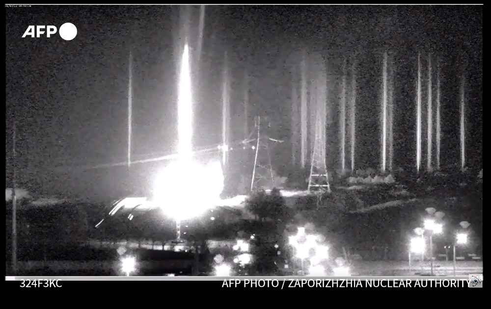 #ÚLTIMAHORA El incendio en la planta nuclear de Ucrania quedó "extinguido" (servicios de emergencia) #AFP