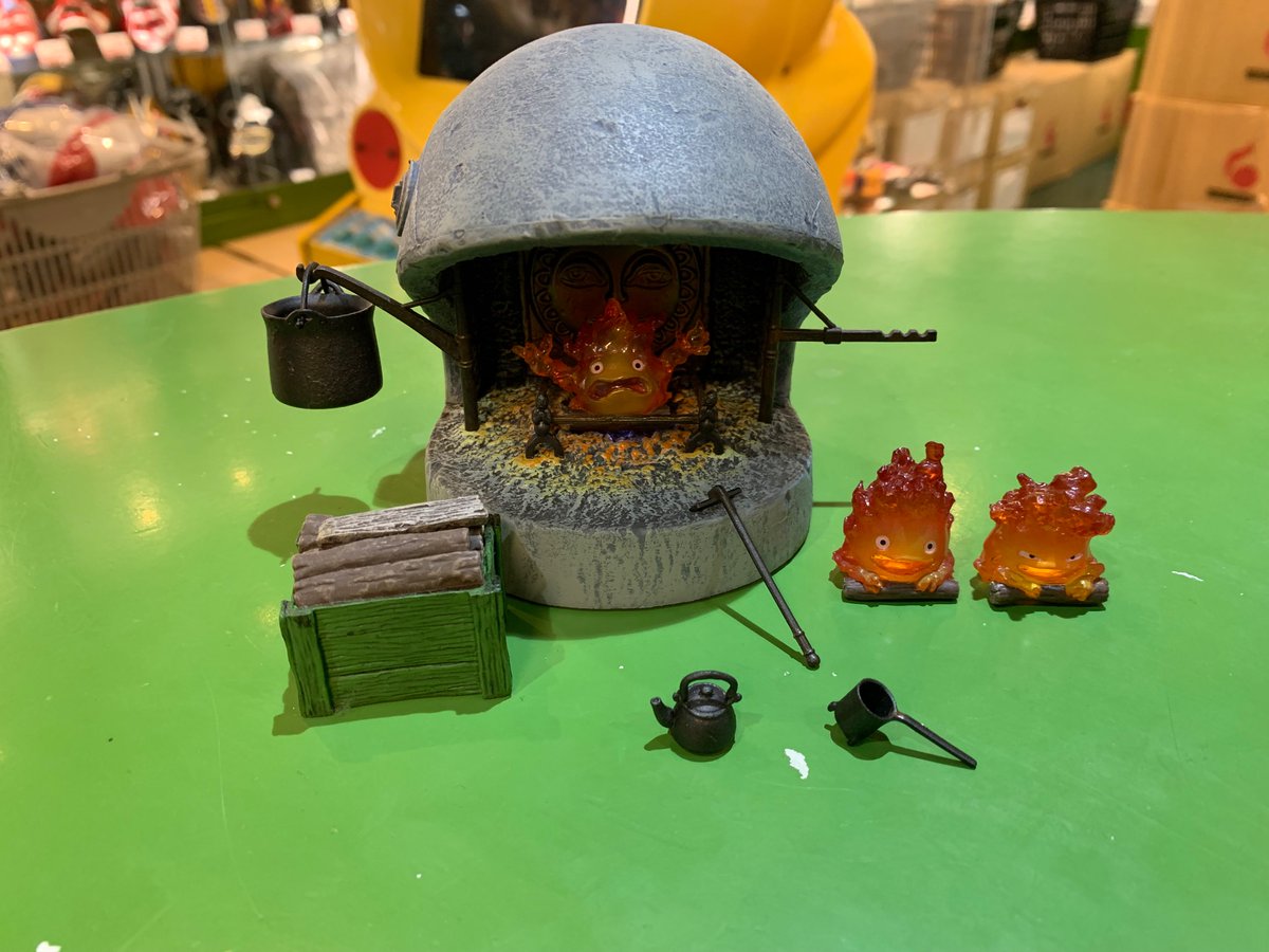 【希少品】ハウルの動く城 カルシファー 暖炉セット ジブリ 動作確認済み 希少品】ハウルの動く城 カルシファー 暖炉セット ジブリ 動作