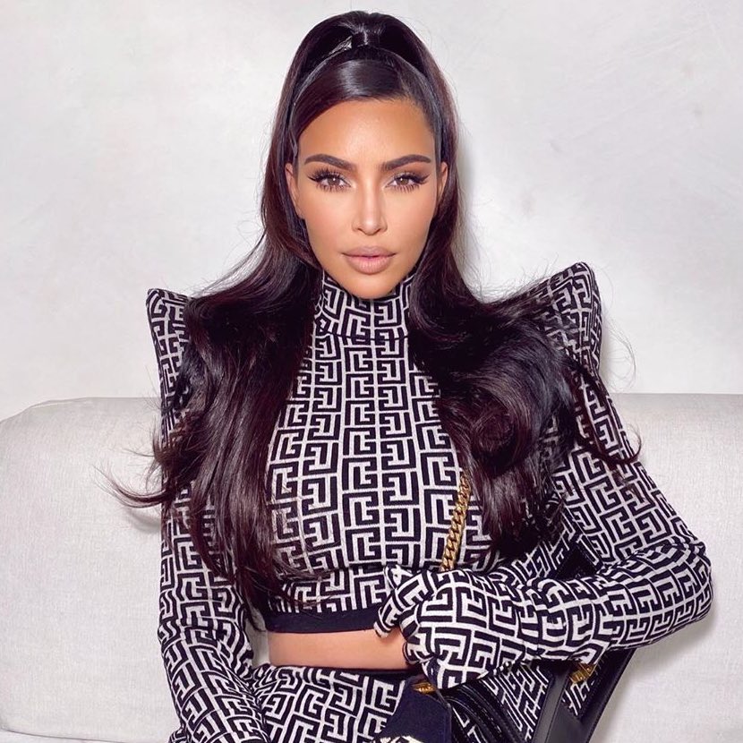 PopCrave's tweet photo. Kim Kardashian has officially dropped ‘West’ from her name across social media platforms. https://t.co/wXYSNzvGdl