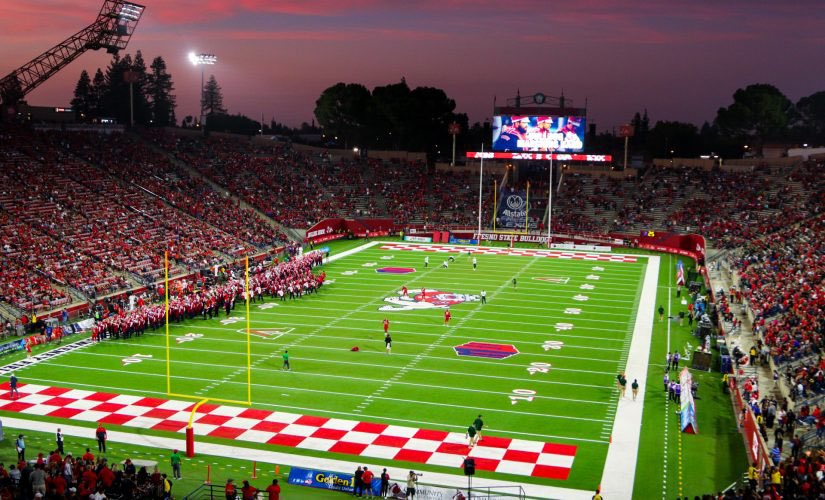 After a good conversation with <a href="/Albert_GarciaFB/">Albert Garcia</a> and call from <a href="/CoachJFrank/">Jethro Franklin</a> I am blessed to announce my 6th D1 offer to Fresno State 🏈 #GoDogs  <a href="/247Sports/">247Sports</a> <a href="/simi_football/">Simi High Football</a> <a href="/coachjb21/">Jim Benkert</a> <a href="/AurandBlueprint/">Blueprint Sports</a> <a href="/TheAcornSports/">Acorn Sports</a> <a href="/vcspreps/">VCS Preps</a>