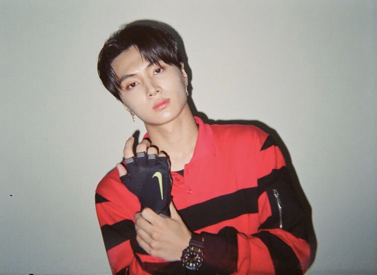 swkivx's tweet photo. itinadhana

a filo #jaywon au wherein...

— lucas (pjs) a quiet guy who silently suffering from his illness, until he met ash (yjw) whenever the boy was around he feel at ease. https://t.co/DS9yyhD11w