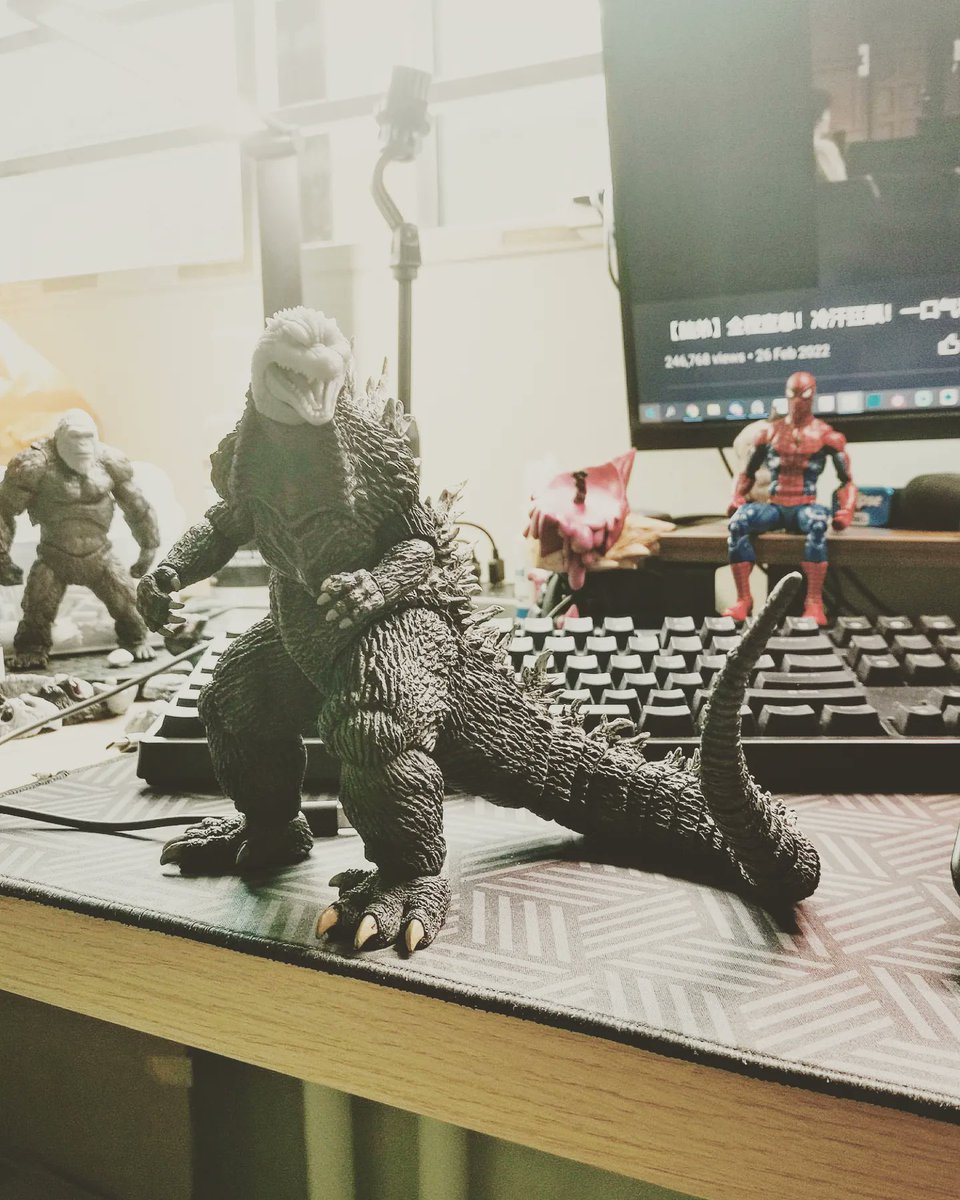 Zetto_JO's tweet photo. Neca Kiryu Goji custom head
#godzilla #kiryu #kiryugoji #godzilla2003 #customgodzilla https://t.co/N1O30501nd