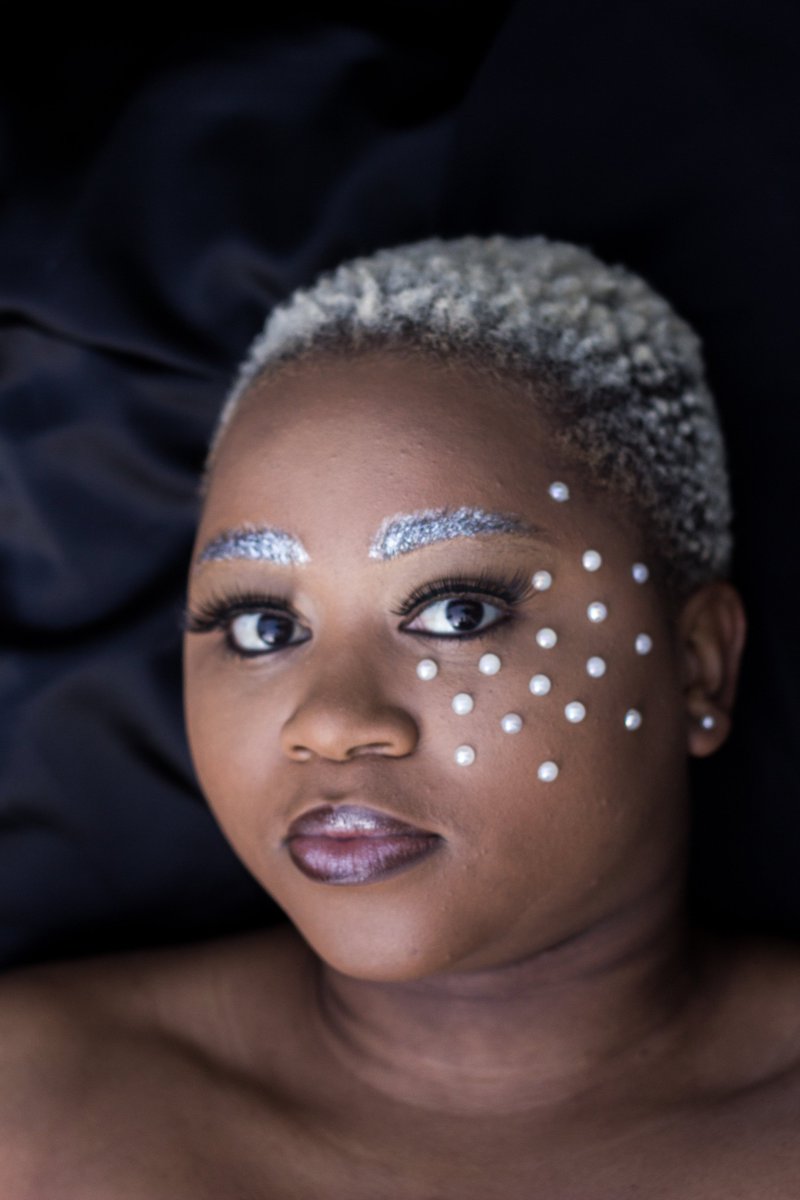 Khusta15's tweet photo. My WCW 

Muse @Lmfeka_ 
Makeup @minxbeautyhub 
Snaps @LeHydroP https://t.co/53kQqx5EeZ