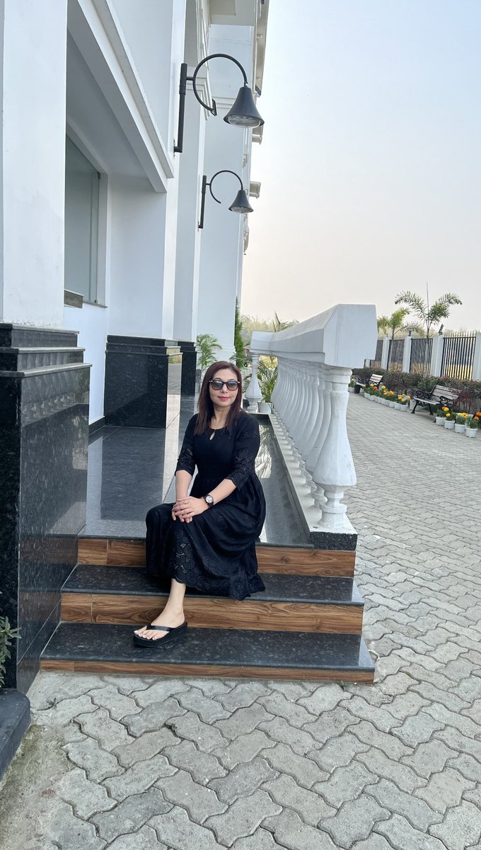 DasKhaund's tweet image. Black colour is always in trend…

#BlackTwitter 
#withoutfilter