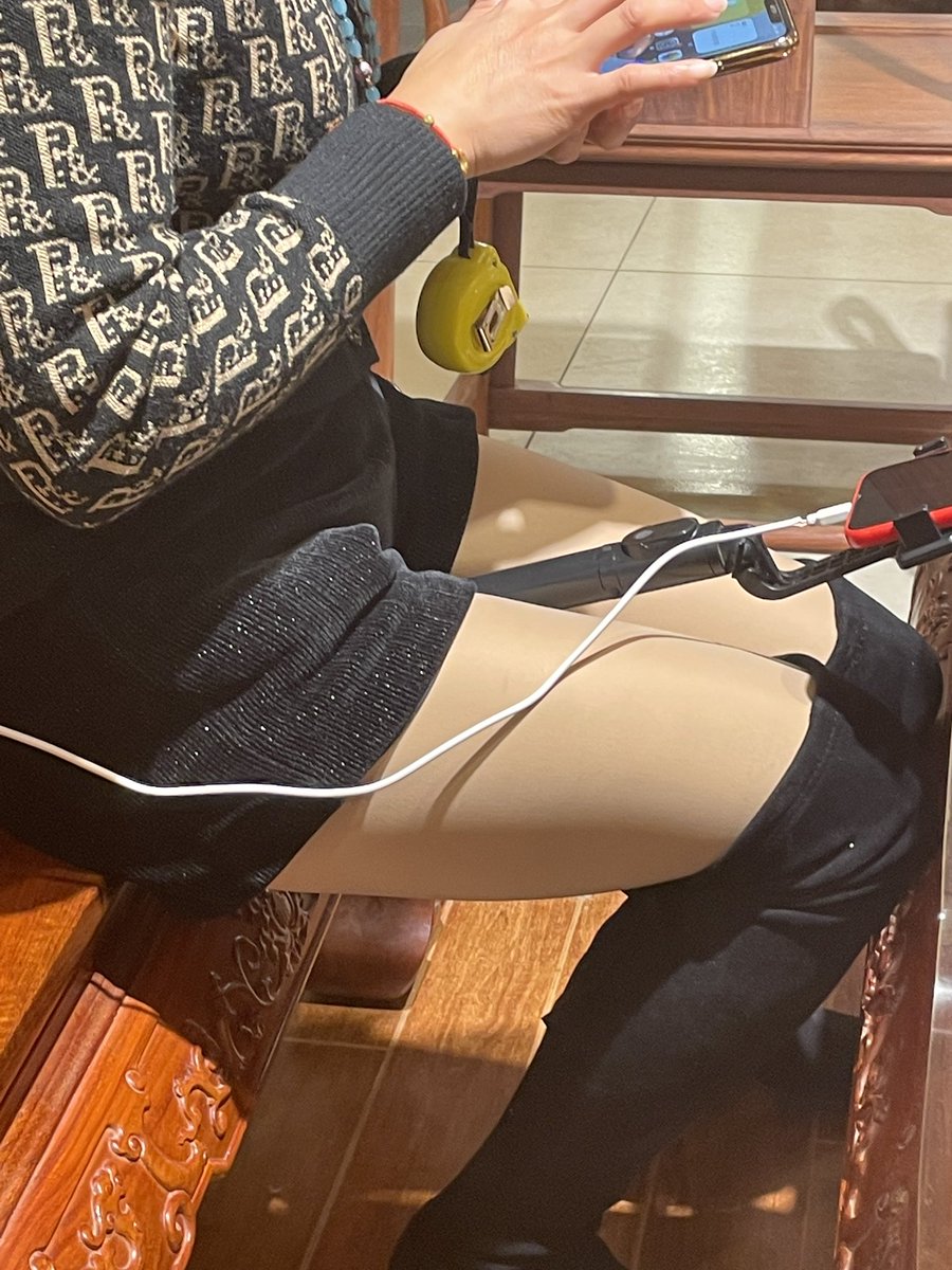 UserFengyue's tweet photo. 鸡巴都看硬了。 https://t.co/SiiGDJgcm1