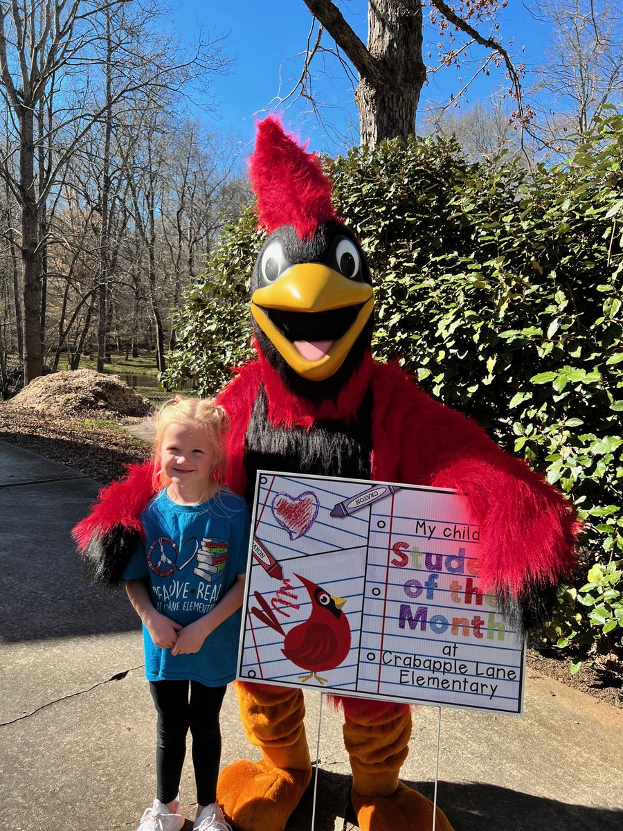 sanders_CLES's tweet photo. Crimson and the Cardinal Caravan were happy to surprise some special students that demonstrate being safe, respectful, and present @CLESCardinals @fcboe @FayettePBIS https://t.co/8I28wLDtaD