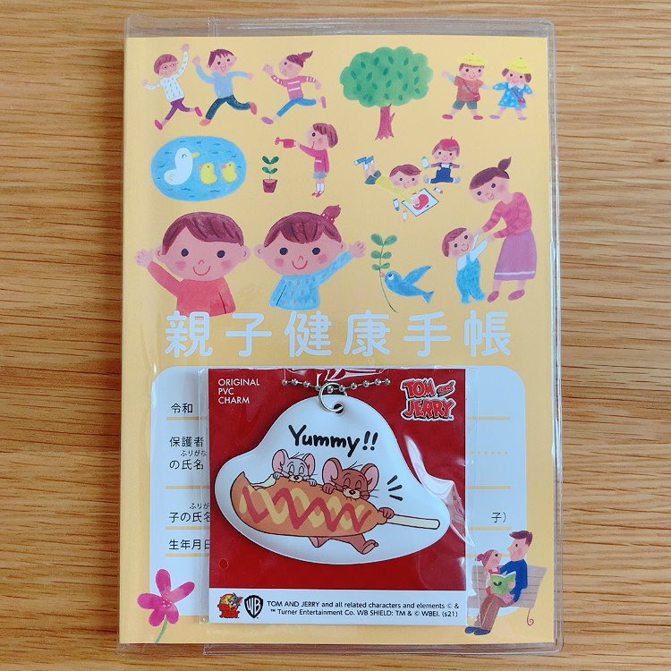 さっちゃん 26w 41 待ちに待った母子手帳なのに名前書くの失敗して白目の人 私以外にもいる 母子手帳 初マタ 妊娠初期 T Co Gucz5n5kla Twitter