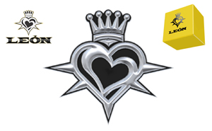 【情報】レオン誕生日キャンぺーン！
レオンの誕生日を記念して
レオンイメージのアクセサリー「レオンのブローチ」を
数量限定で再販決定！
販売は抽選となりますので、是非お申込みください！
受付は3月3日12時から
詳しくはホームページ「NEWS」をご確認ください。
#ARP
avex.jp/arp/news/detai…