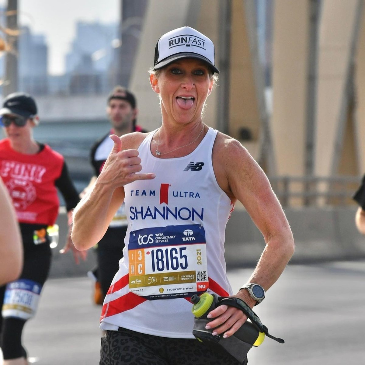 sdgeorge70's tweet image. SO EXCITED to announce that I was selected for the 2022 @michelobultra  NYC Marathon Team! I look forward to this EPIC MARATHON again! This time I get to run the streets of NYC with my favorite guy @darrentj67 by my side!! 
Let’s do this!! ❤️💙 #MUPC 
#wahoorunning #teamultra