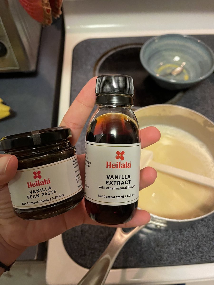 Late night ice cream base with <a href="/HeilalaVanilla/">Heilala Vanilla</a> and malted milk powder. The State of the Union is vanilla, take it as you may.